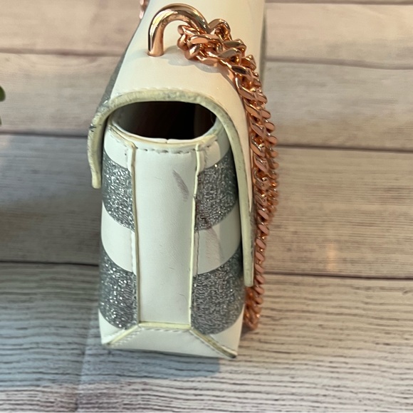 Ted Baker Nemie Rowing Glitter Stripe Leather White / Silver - Picture 5 of 12